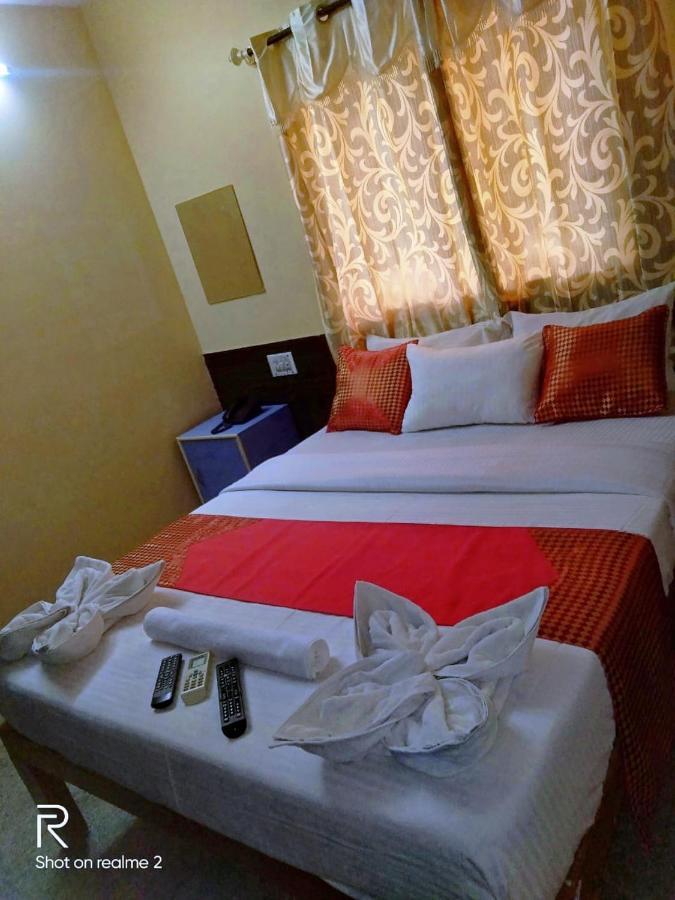 Oyo 75854 Hotel Harsha Residency Bangalore Dış mekan fotoğraf