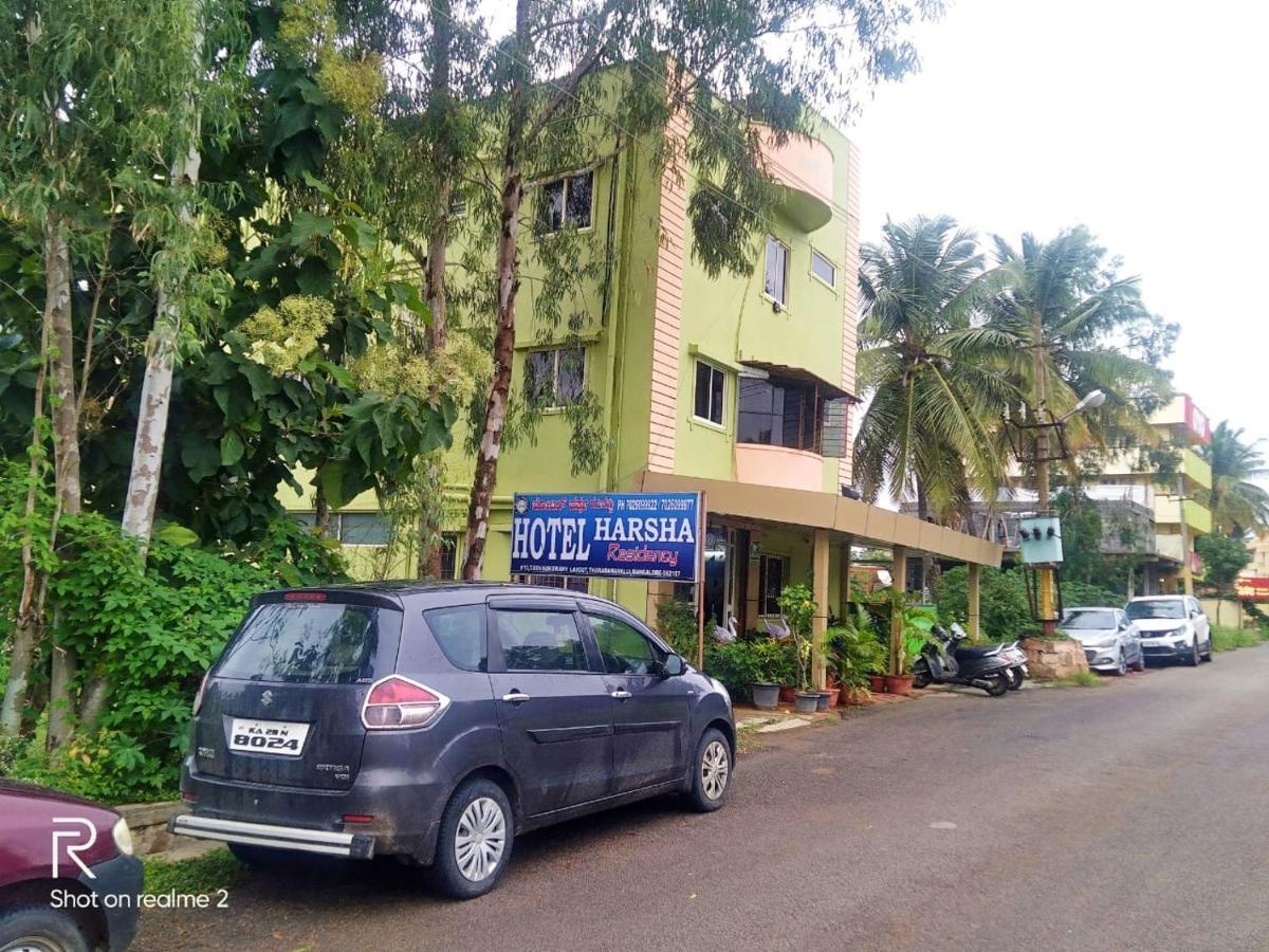 Oyo 75854 Hotel Harsha Residency Bangalore Dış mekan fotoğraf