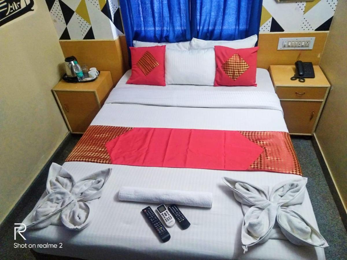 Oyo 75854 Hotel Harsha Residency Bangalore Dış mekan fotoğraf