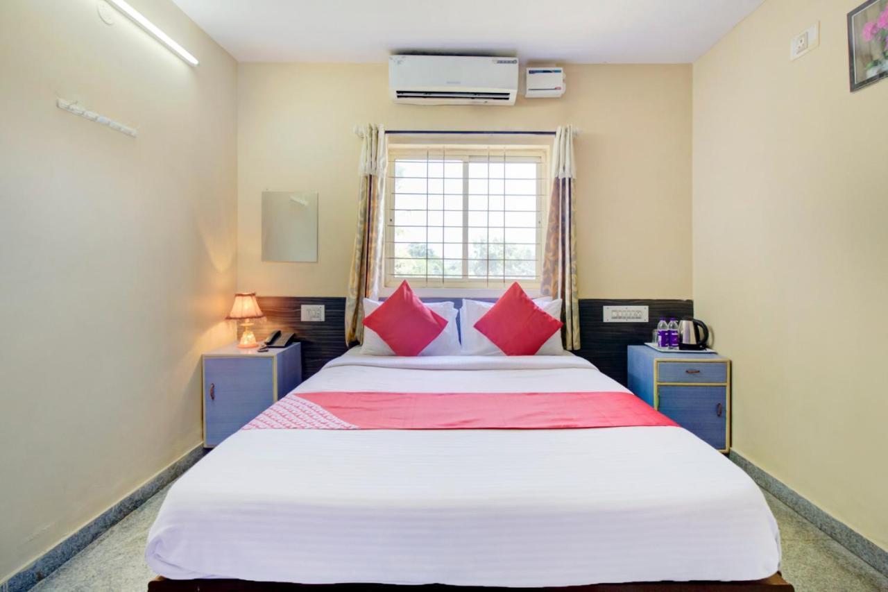 Oyo 75854 Hotel Harsha Residency Bangalore Dış mekan fotoğraf